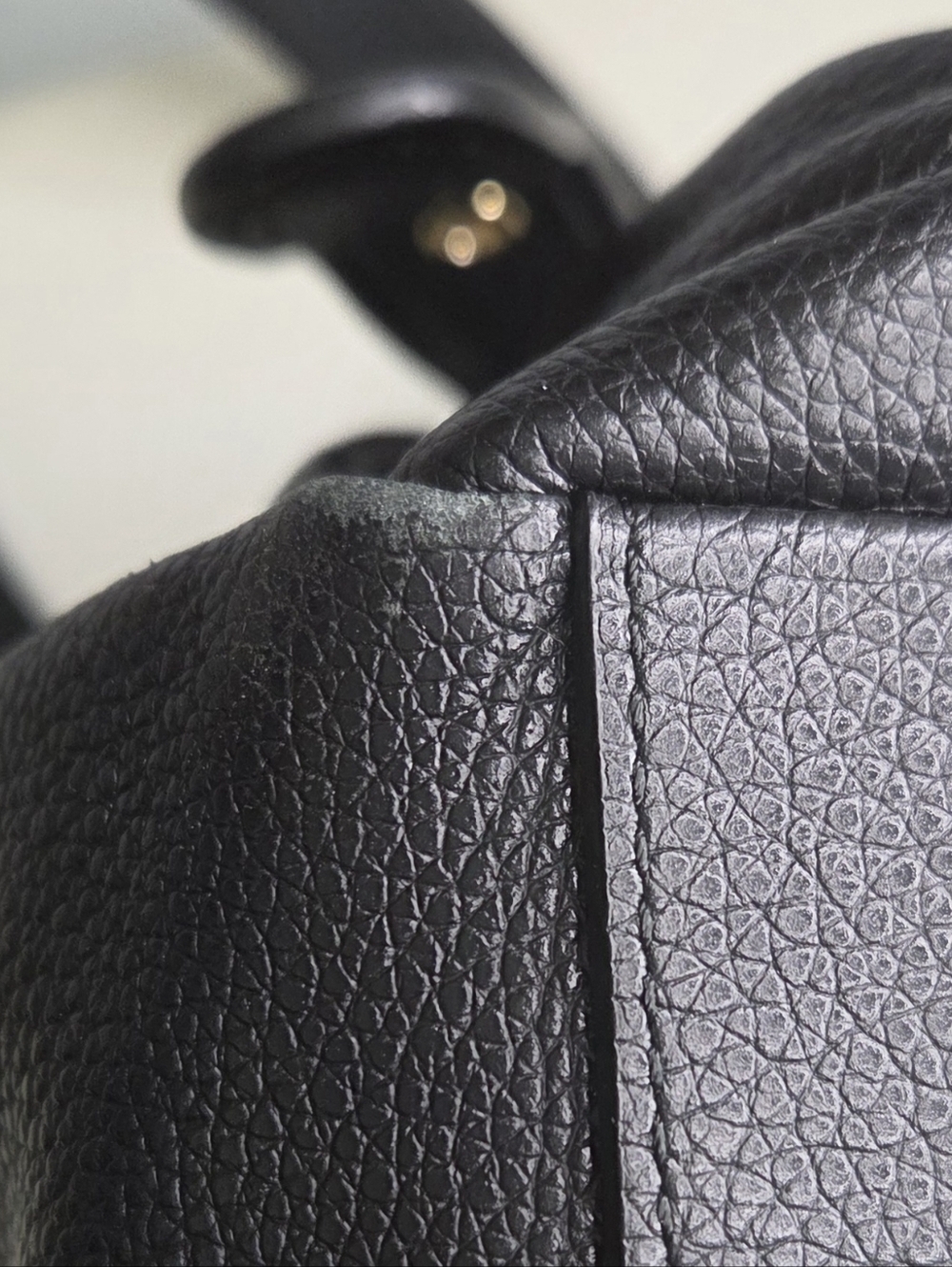 Coach Dufflette Black Pebbled Leather Shoulder Bag - Picture 14 of 16